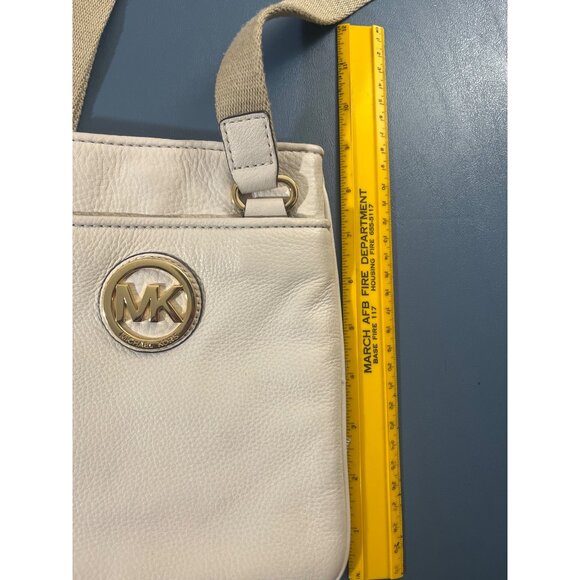 Michael Kors Cream White Pebbled Leather Crossbody Bag Gold Hardware Snap Close - Picture 12 of 13
